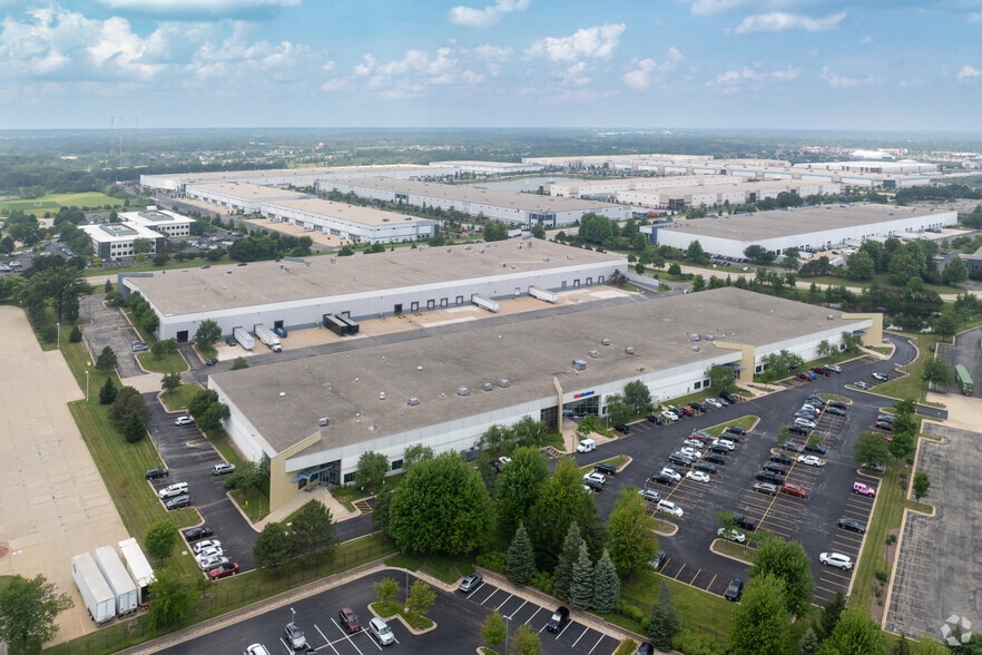 More Photos Of 3701-3781 Burwood Dr, Waukegan Manufacturing For Lease