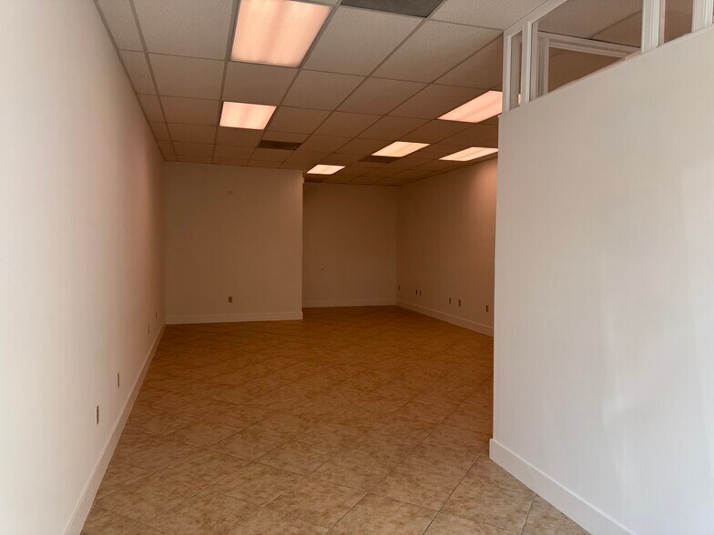 More Photos Of 4005 NW 114th Ave, Doral Business Park For Lease