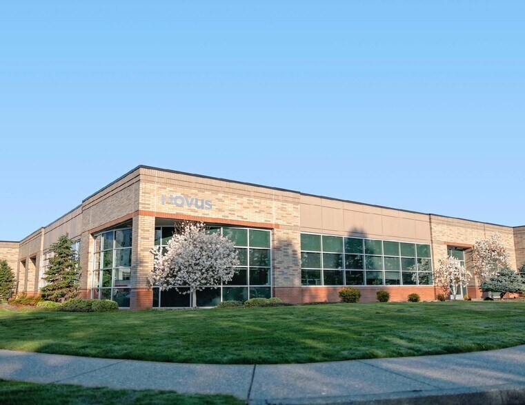 Primary Photo Of 1365 NE Amberglen Pky, Hillsboro Flex For Lease