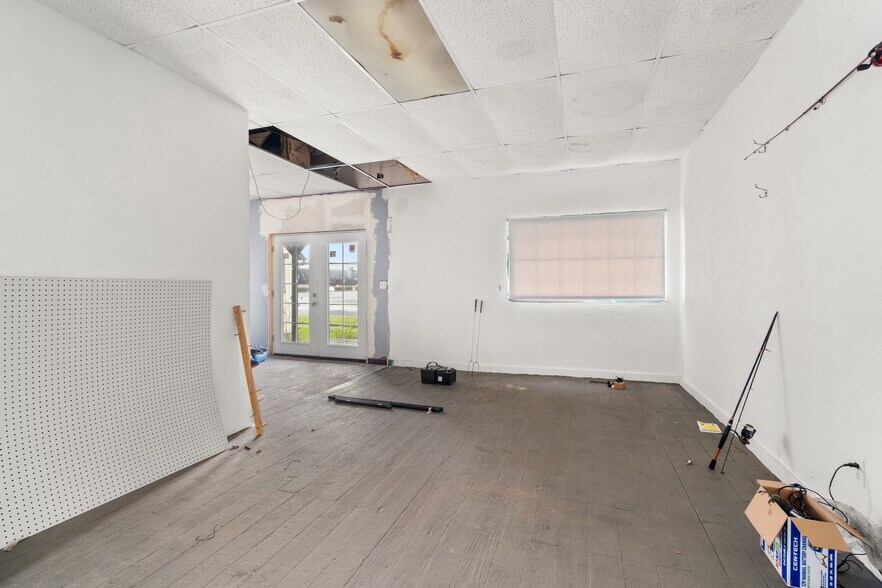 More Photos Of 733 NW State Ave, Chehalis Office Residential For Sale