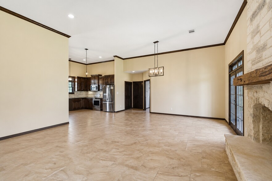 More Photos Of 701 County Road 107, Georgetown Specialty For Lease