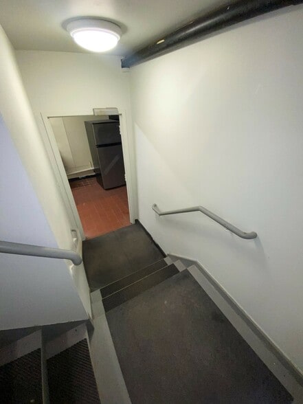 More Photos Of 247-253 Asylum St, Hartford Apartments For Lease