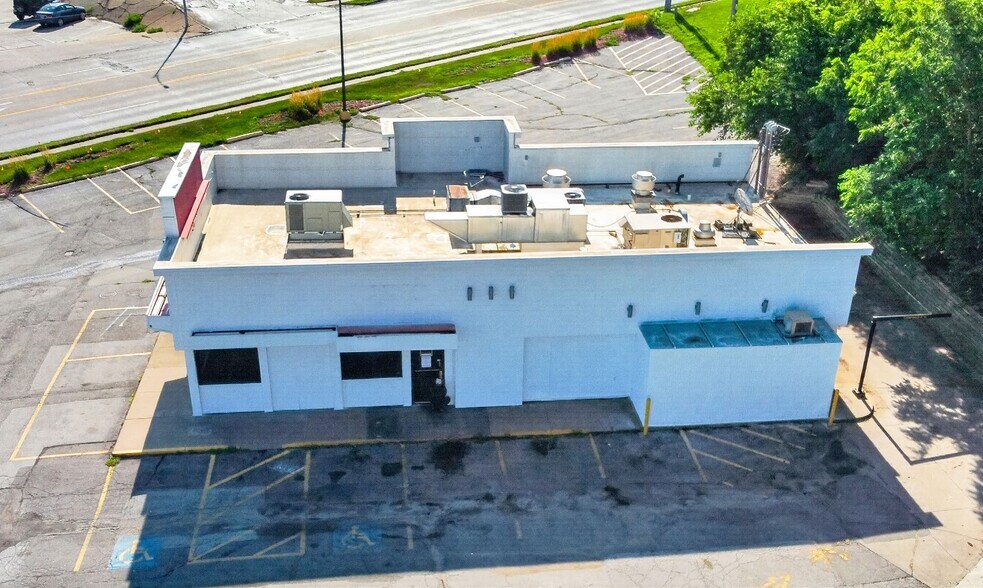 More Photos Of 1407 John F Kennedy Dr, Bellevue Fast Food For Lease