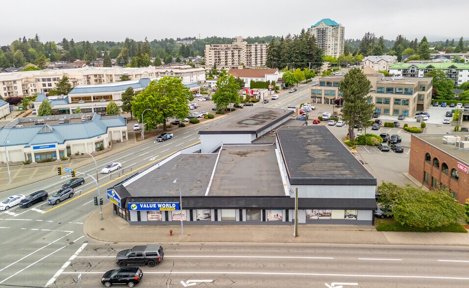 More Photos Of 32009 S Fraser Way, Abbotsford Storefront For Sale