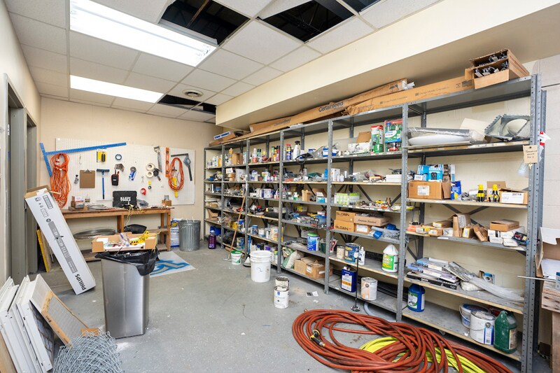 More Photos Of 333 Waller Ave, Lexington Medical For Sale