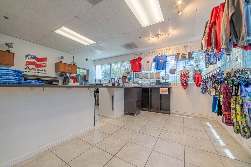 More Photos Of 1 Argonaut, Aliso Viejo Manufacturing For Sale