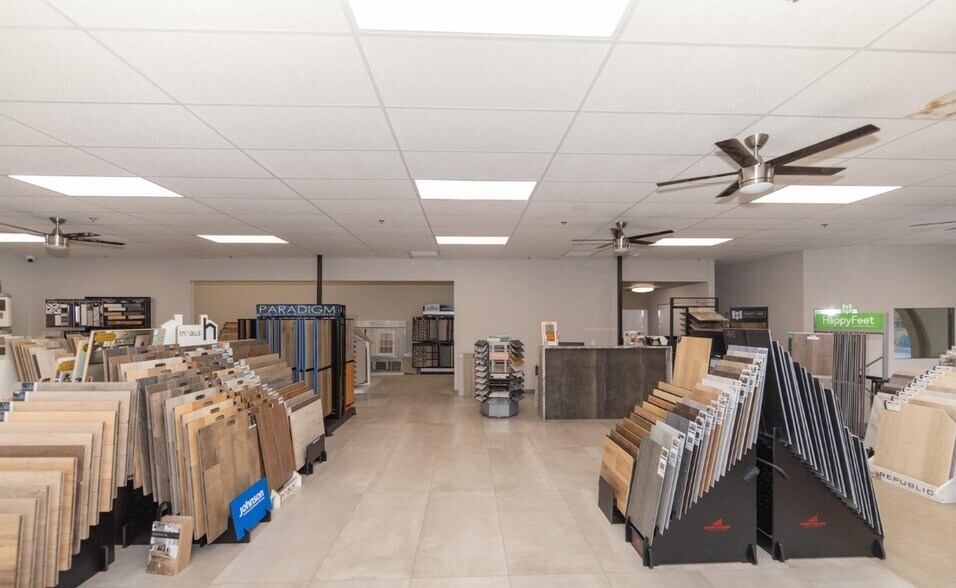 More Photos Of 415 S Main St, Cottonwood Storefront Retail Office For Sale