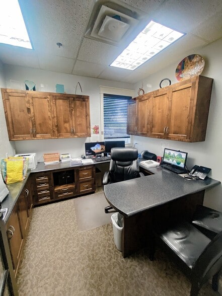 More Photos Of 4827 E Southern Ave, Mesa Medical For Sale