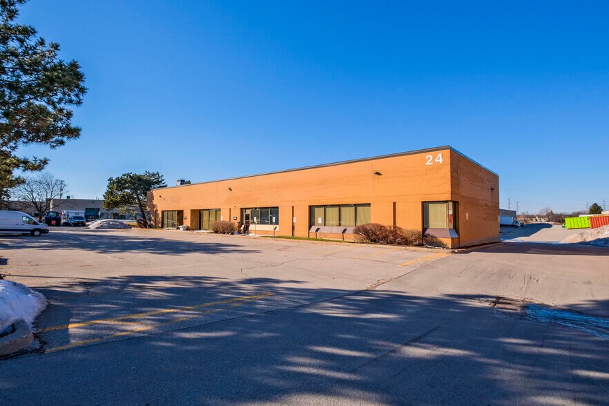 More Photos Of 24 Viceroy Rd, Concord Unknown For Lease