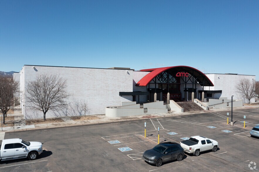 More Photos Of 8055 W Bowles Ave, Littleton Unknown For Lease