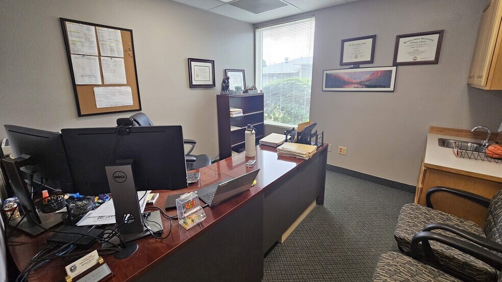 More Photos Of 1801 1st Ave, Longview Medical For Sale