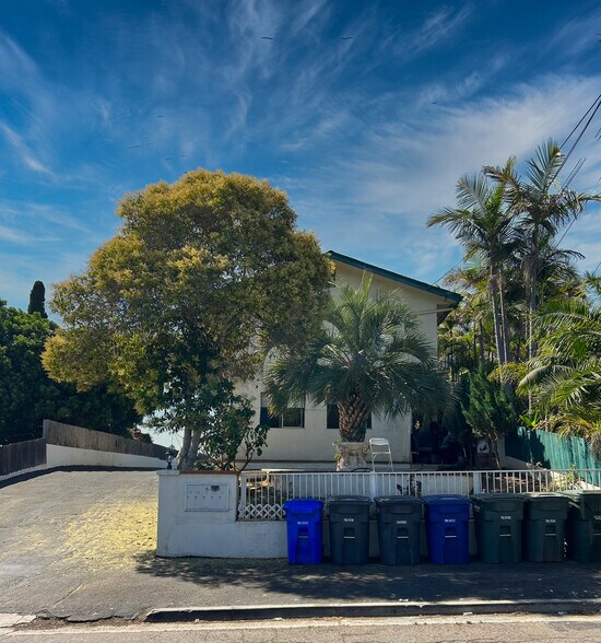 More Photos Of 327 E Orange St, Vista Apartments For Sale