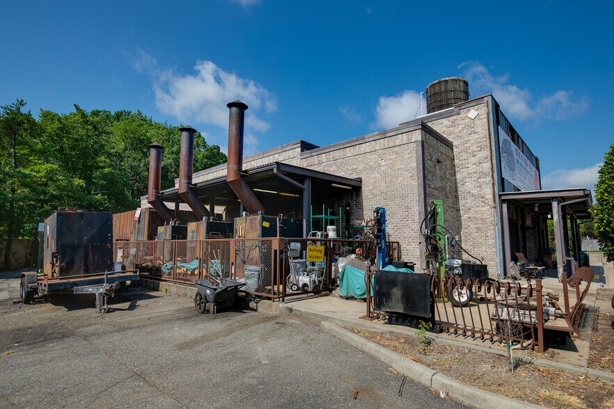 More Photos Of 8205 W Broad St, Richmond Restaurant For Sale