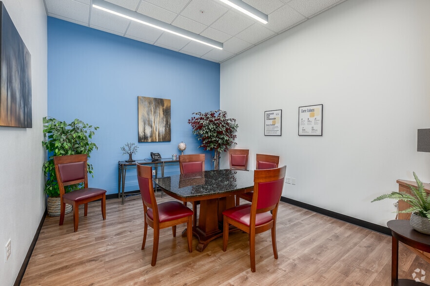 More Photos Of 509 Bush St, Woodland Office For Sale