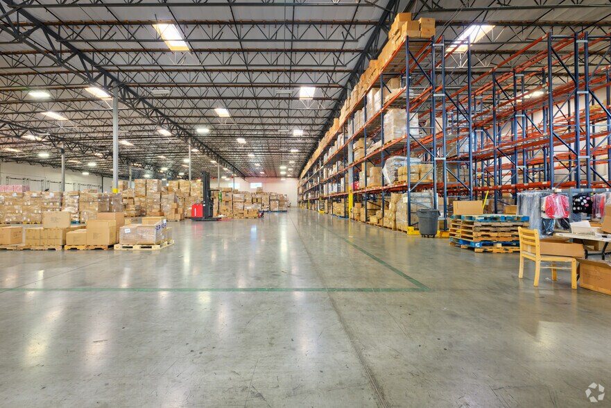 More Photos Of 5388 Arrow Hwy, Montclair Warehouse For Lease