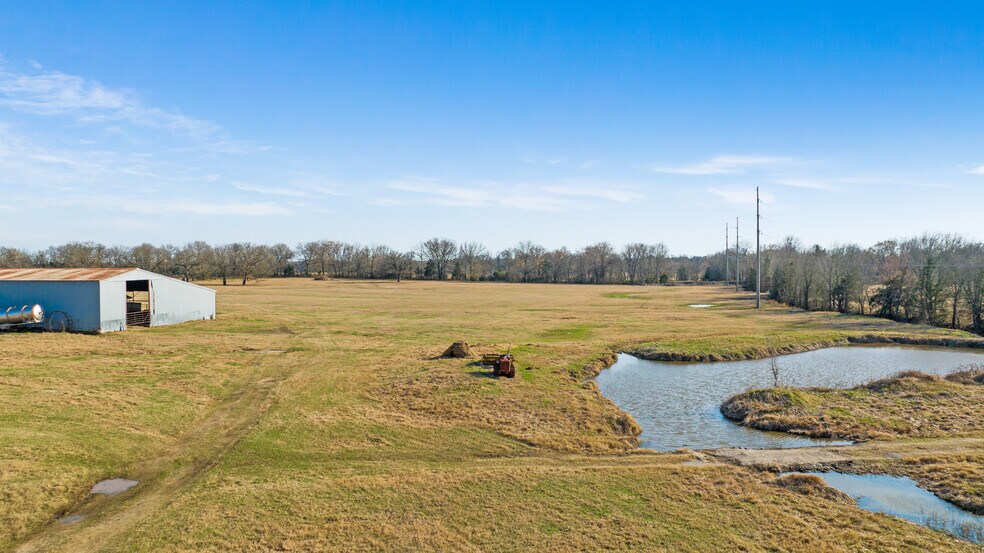 More Photos Of 3052 HWY 82 E, Paris Land For Sale