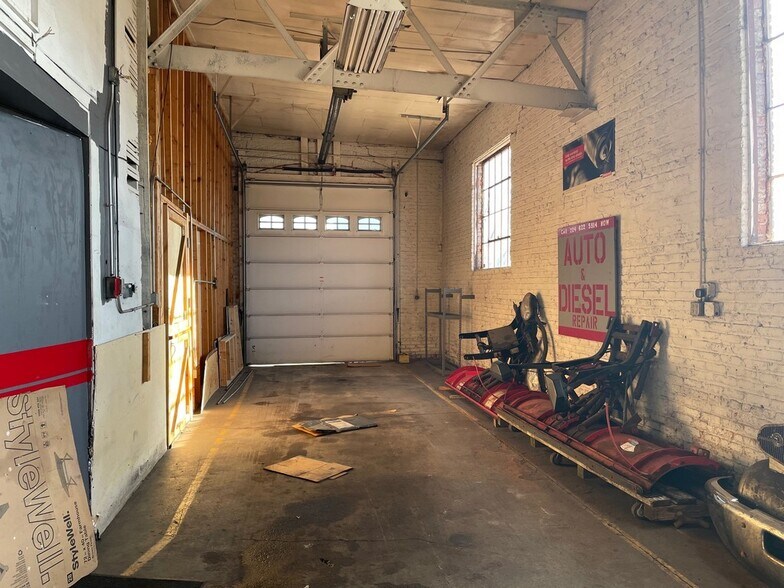 More Photos Of 154 N State St, Marengo Warehouse For Sale