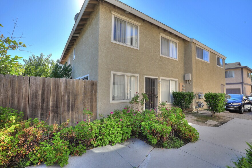 More Photos Of 1310 W Hull Pl, Oxnard Apartments For Sale