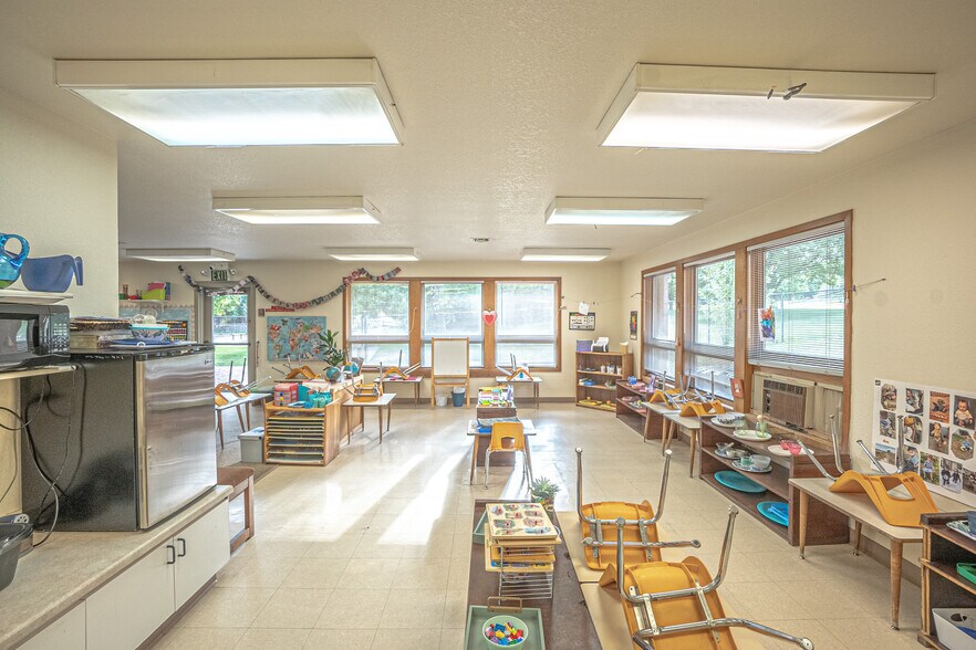 More Photos Of 461 Tyler Ave, Louisville Schools For Sale