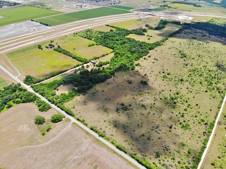 More Photos Of 1175 Borchert loop, Lockhart Land For Sale