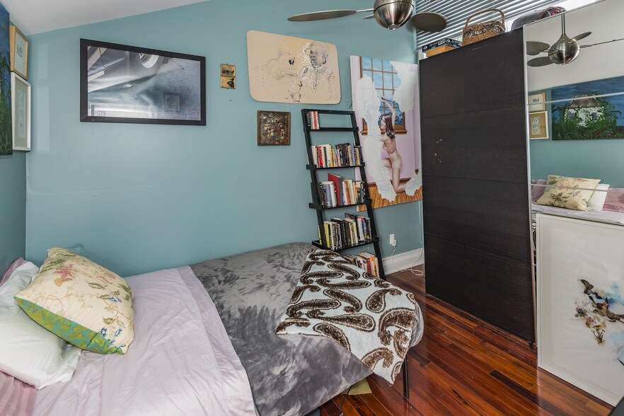 More Photos Of 12 N Main St, Lambertville Storefront Retail Office For Sale