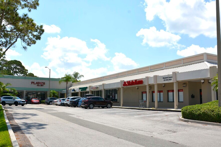 More Photos Of 5511 Park St N, Saint Petersburg Unknown For Lease