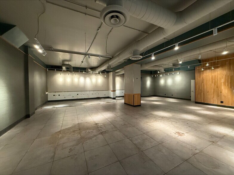 More Photos Of 337-353 Park St, Glencoe Storefront Retail Residential For Lease