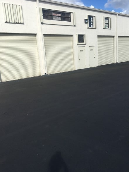 More Photos Of 13957 SW 140th St, Miami Warehouse For Lease