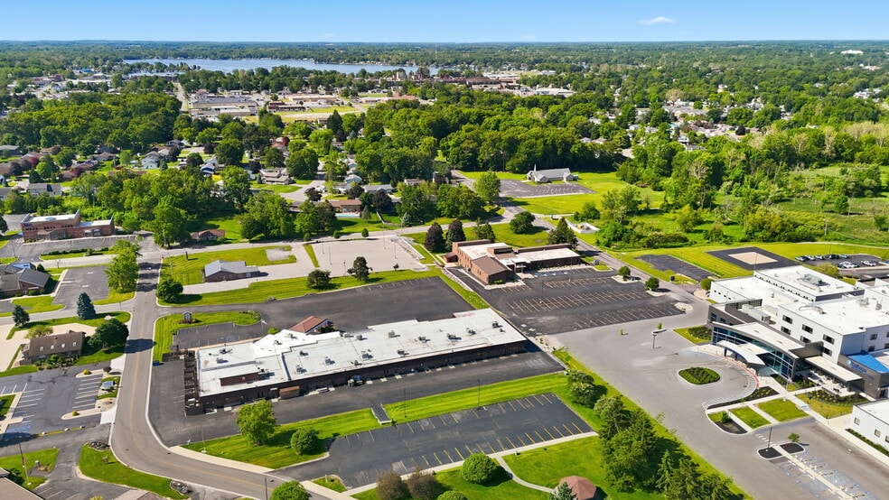 More Photos Of 2235 Dubois Dr, Warsaw Healthcare For Sale