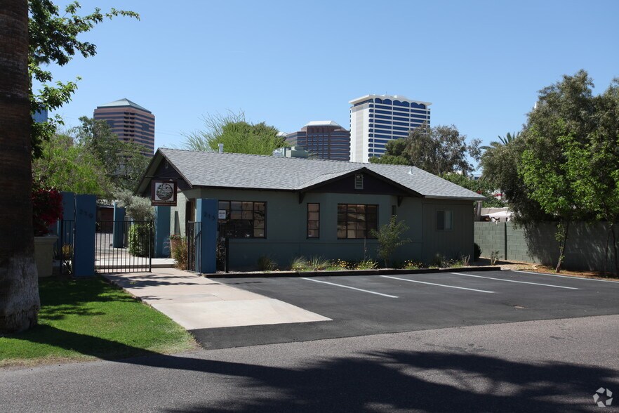 More Photos Of 215 E Lexington Ave, Phoenix Medical For Sale