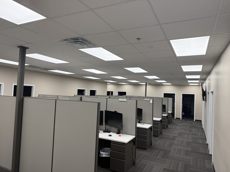 More Photos Of 126 P Rickman Industrial Dr, Canton Industrial For Sale
