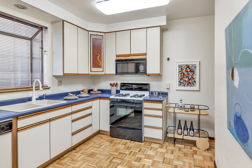 More Photos Of 1512 Walnut St, Berkeley Multifamily For Sale