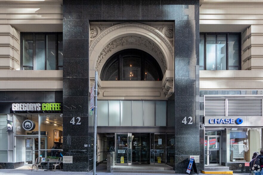 More Photos Of 42 Broadway, New York Office For Lease