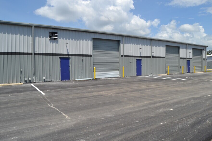 More Photos Of 1400 L and R Industrial Blvd, Tarpon Springs Unknown For Lease
