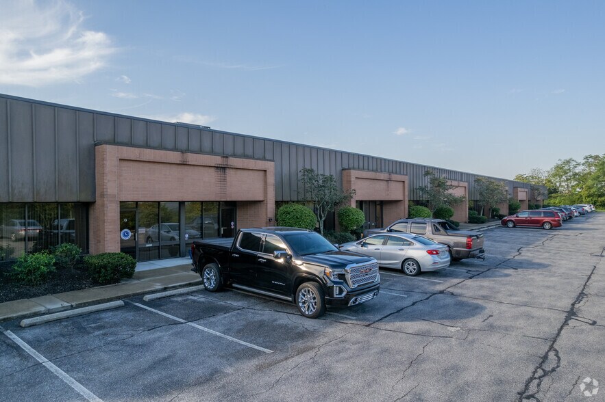 More Photos Of 502 Techne Center Dr, Milford Flex For Lease