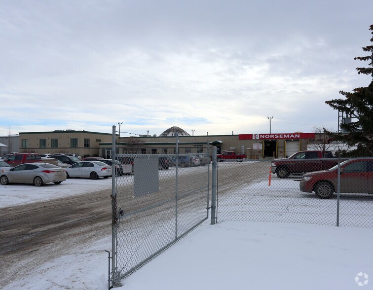 More Photos Of 14545 115 Av NW, Edmonton Manufacturing For Lease
