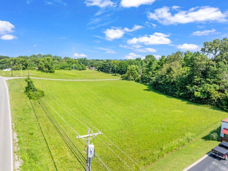More Photos Of College St S, Winchester Land For Sale
