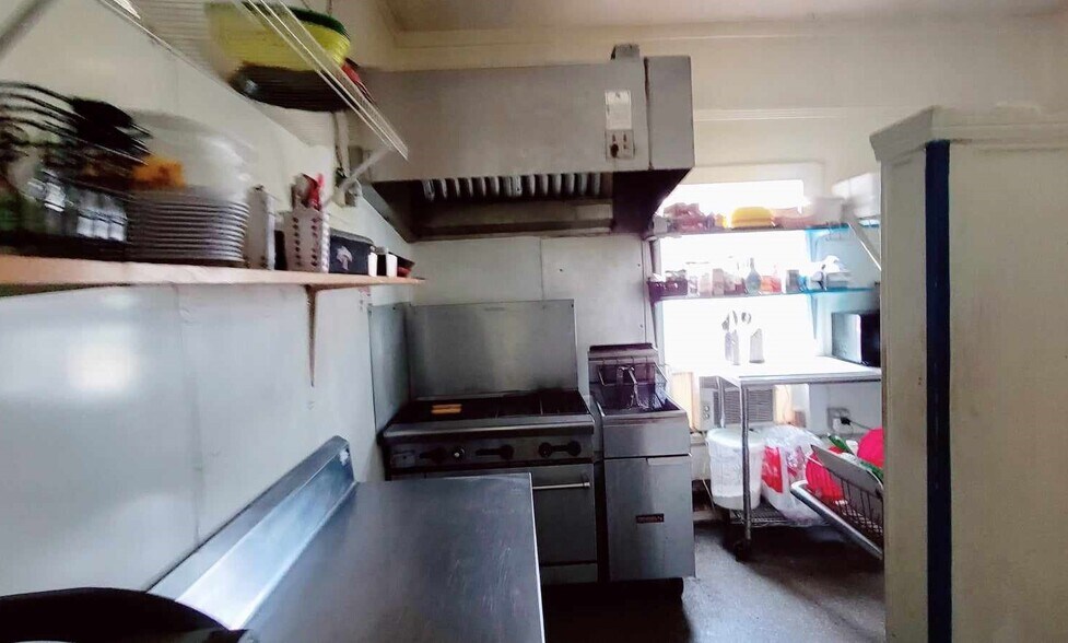 More Photos Of 820 Bass Dr, Santee Freestanding For Sale