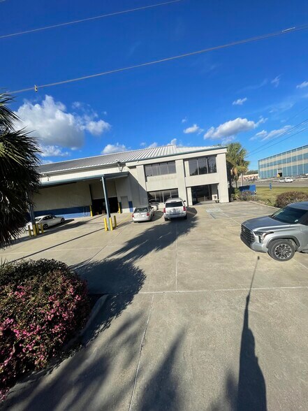 More Photos Of 850 Engineers Rd, Belle Chasse Warehouse For Lease