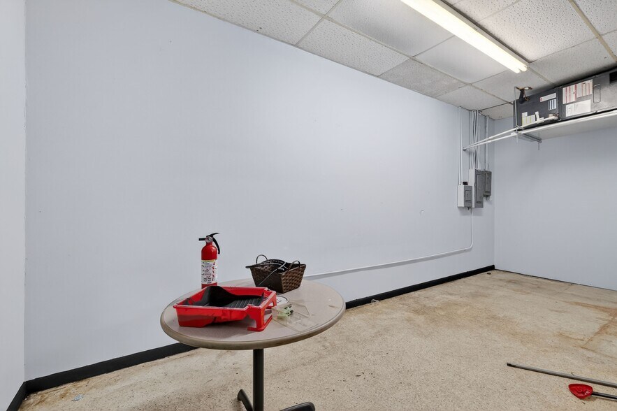 More Photos Of 1526 US Highway 441, Leesburg Auto Dealership For Sale