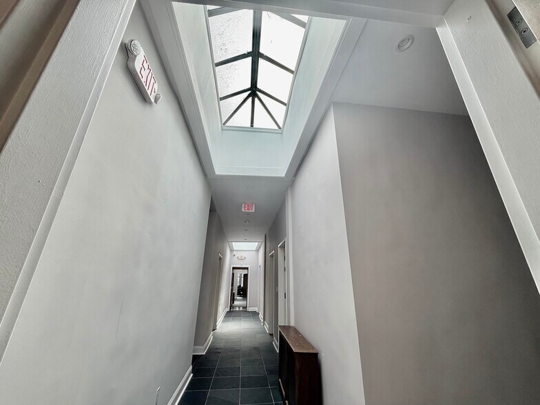 More Photos Of 101-109 Westchester Ave, Port Chester Storefront Retail Office For Lease