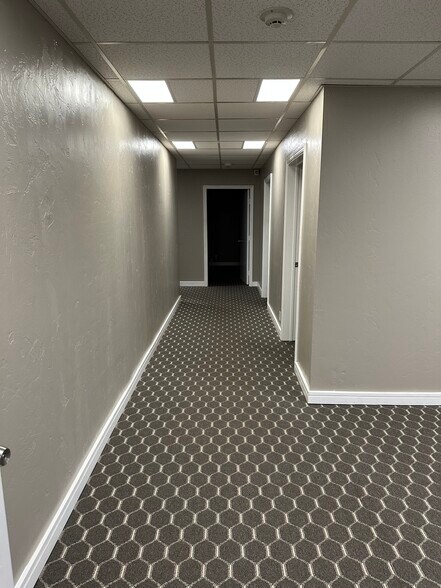 More Photos Of 4540 NW 10th St, Oklahoma City Office For Lease