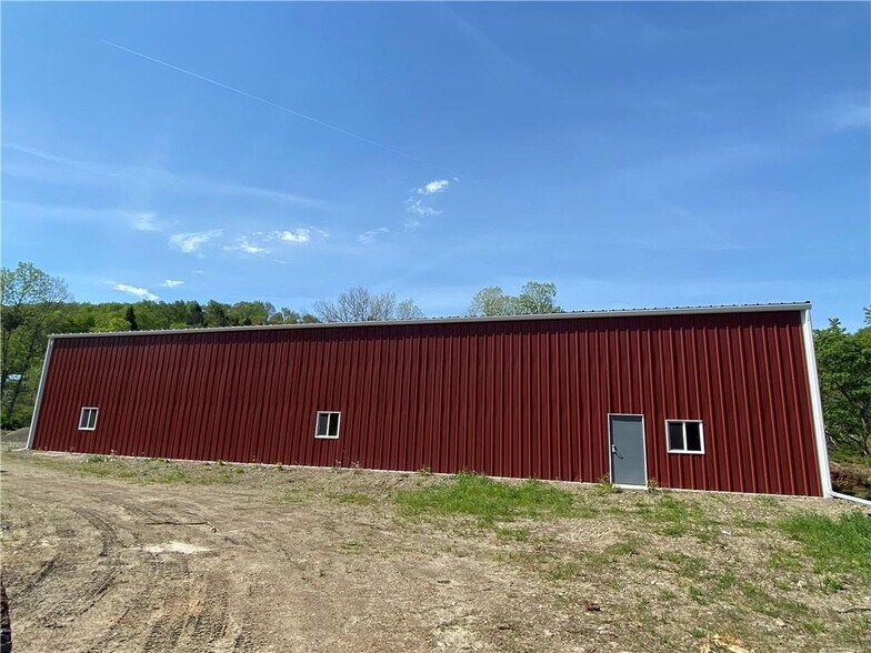 More Photos Of 5 Mill Lane, Kane Service For Sale