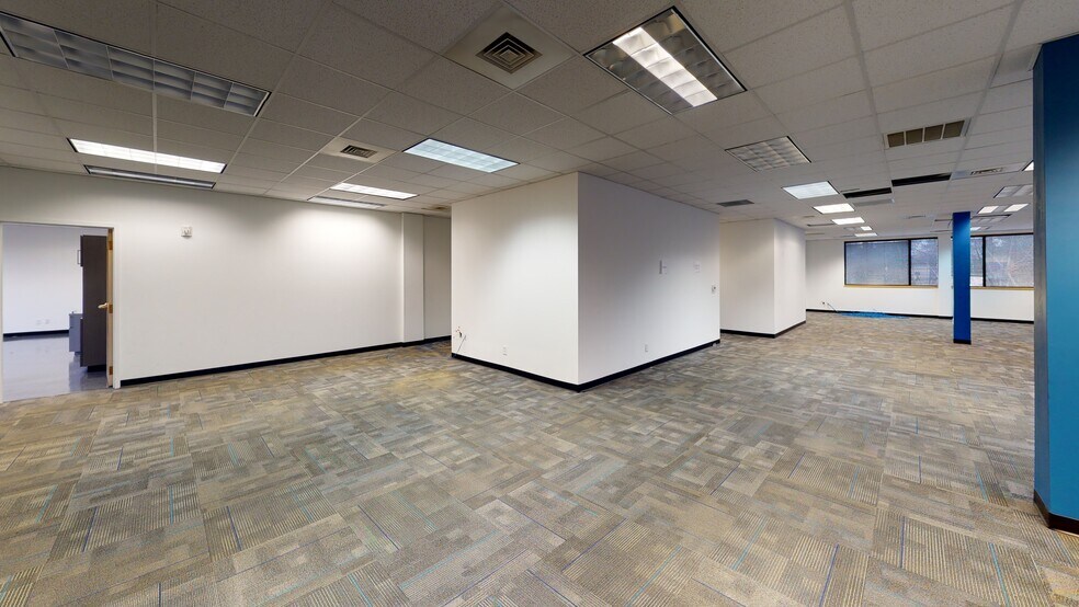 More Photos Of 7001 Pinecrest Rd, Raleigh Office For Lease
