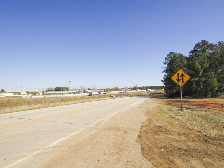 More Photos Of 1.99 Ac I-45 Service Rd, Huntsville Land For Sale