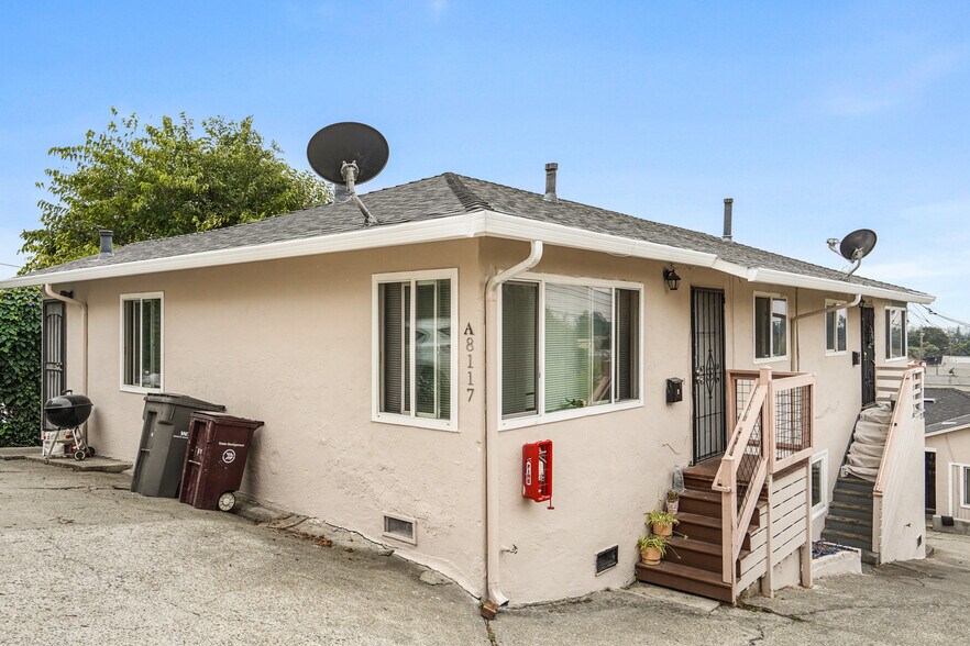 More Photos Of 8117 Ney Ave, Oakland Apartments For Sale