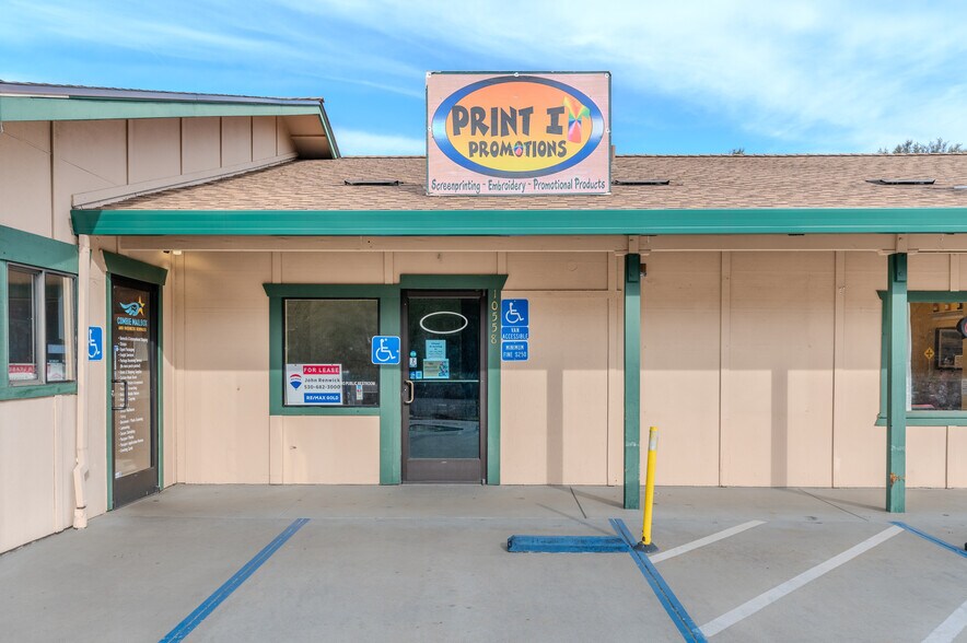 More Photos Of 10556-10612 Combie Rd, Auburn Medical For Sale