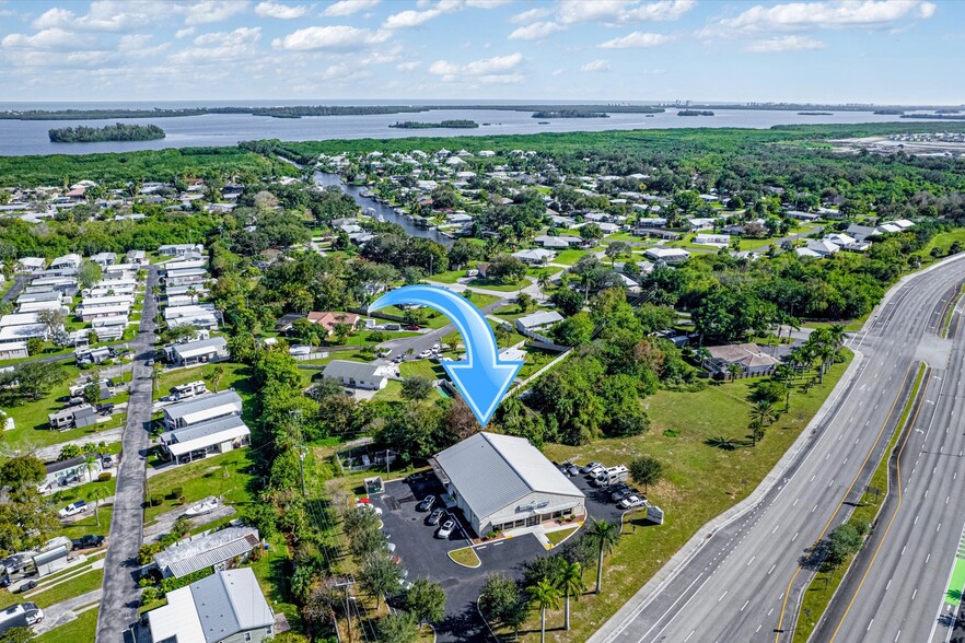More Photos Of 2106 S US Highway 1, Vero Beach Freestanding For Sale