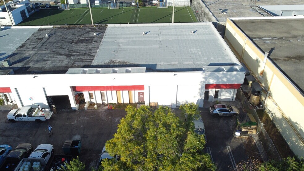 More Photos Of 8497-8499 NW 54th St, Doral Warehouse For Sale