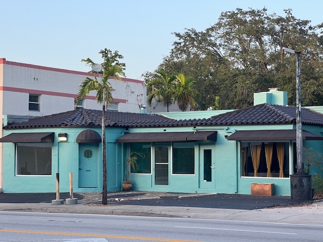 Primary Photo Of 7613-7617 Biscayne Blvd, Miami Storefront Retail Office For Sale